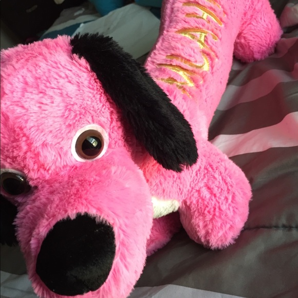 A cuddly pink dog - Picture 3 of 3
